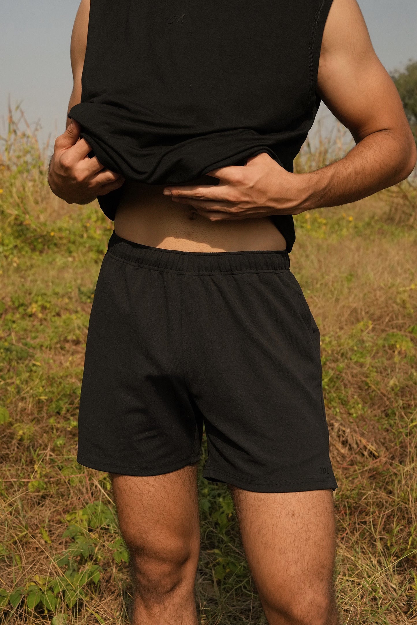 CLASSIC 101 Shorts (Black)