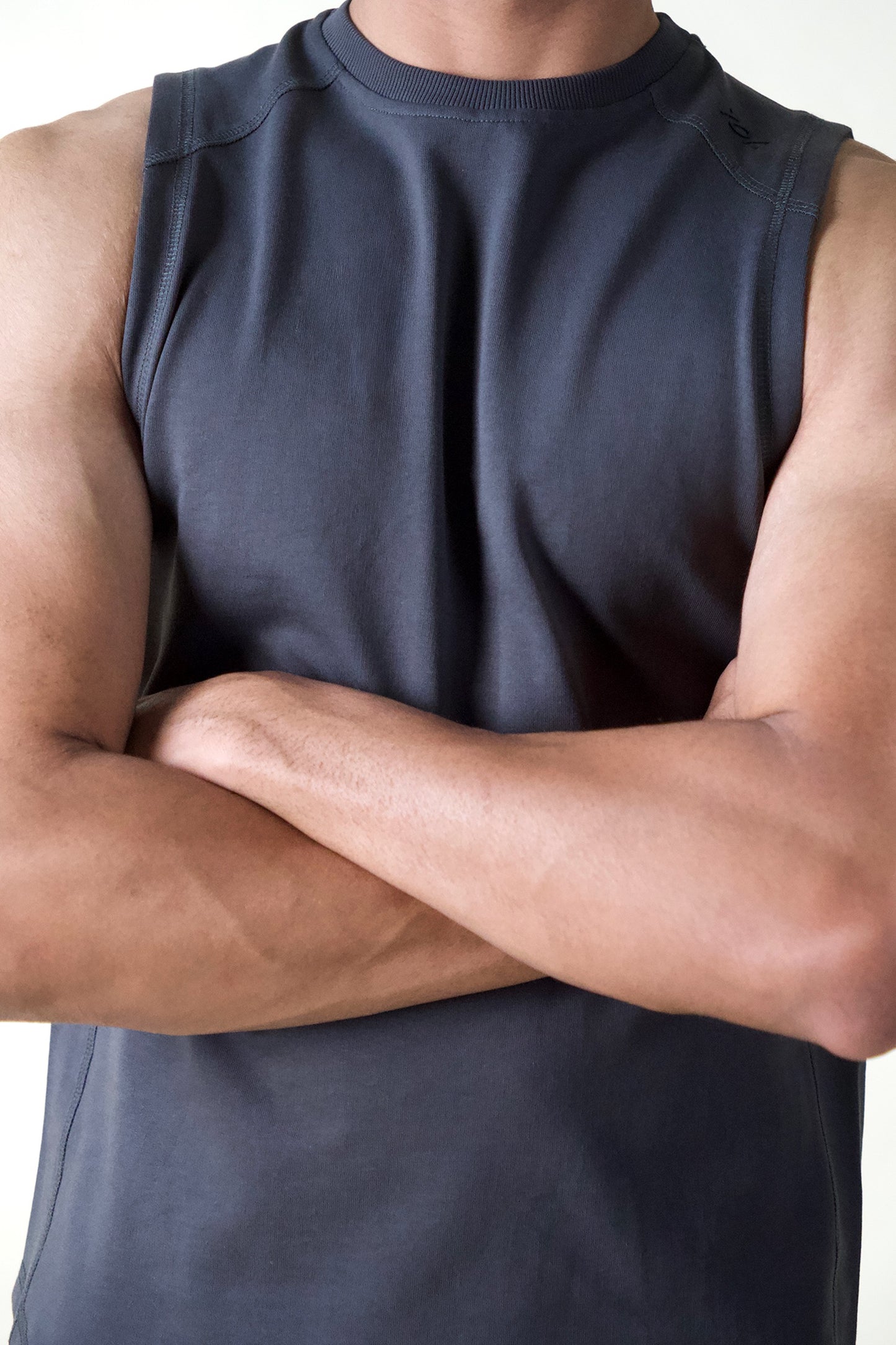 CLASSIC 101 TANK (Charcoal Grey)