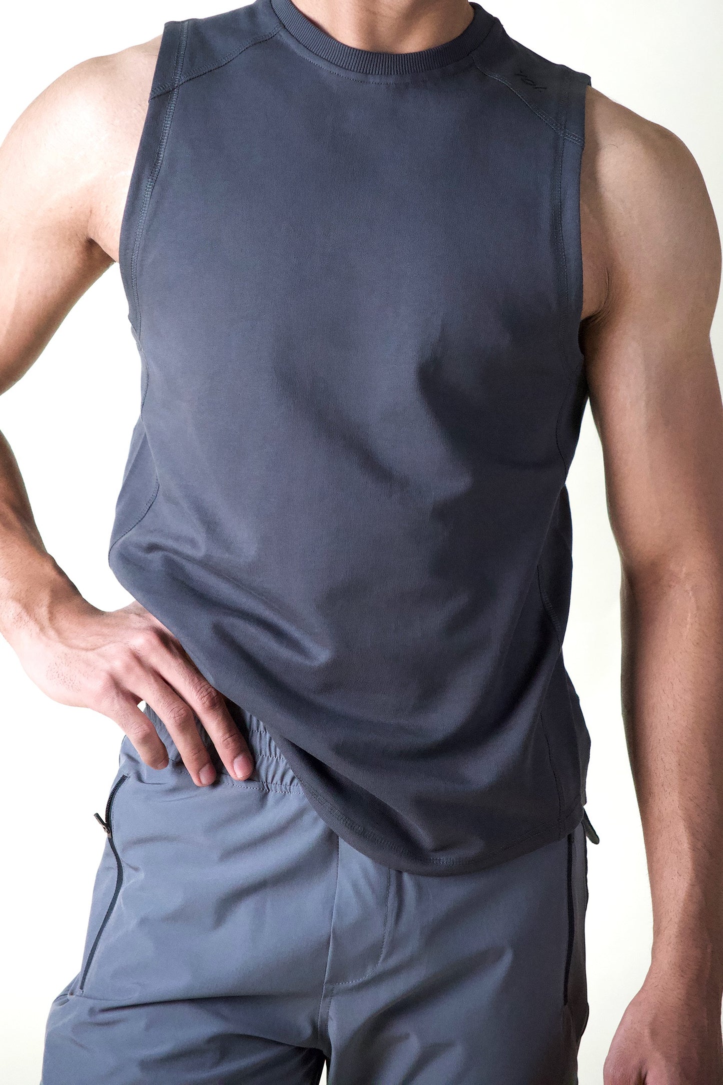 CLASSIC 101 TANK (Charcoal Grey)