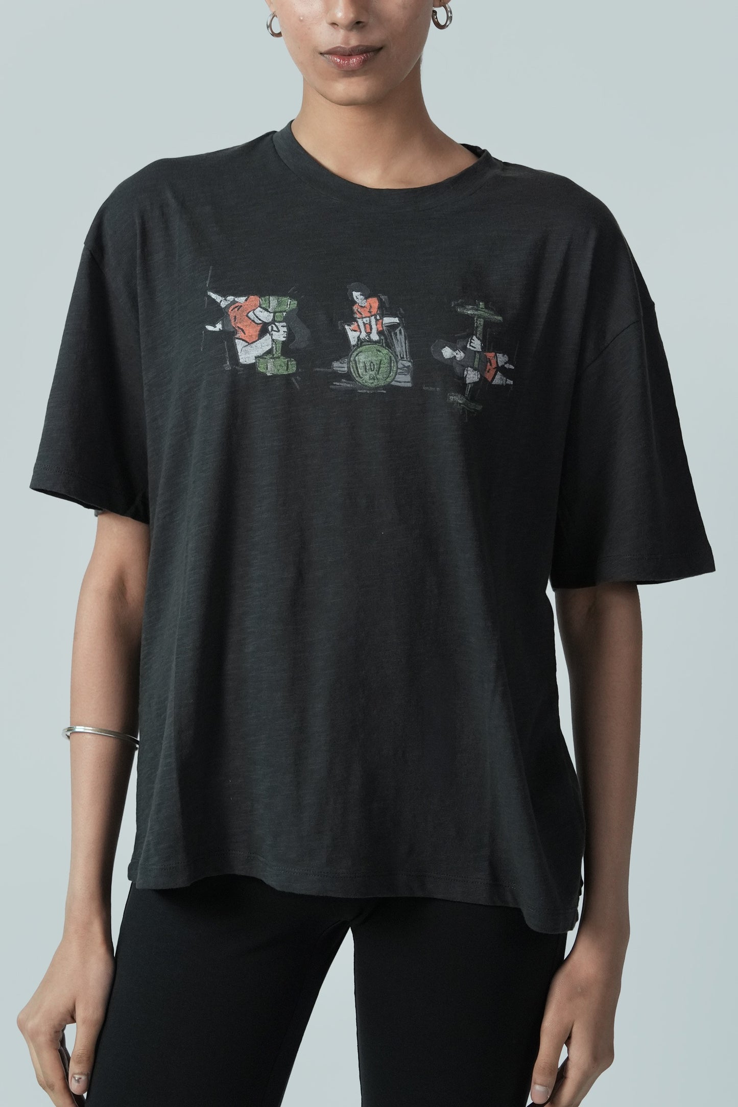 TRAINING TEE (CHARCOAL)