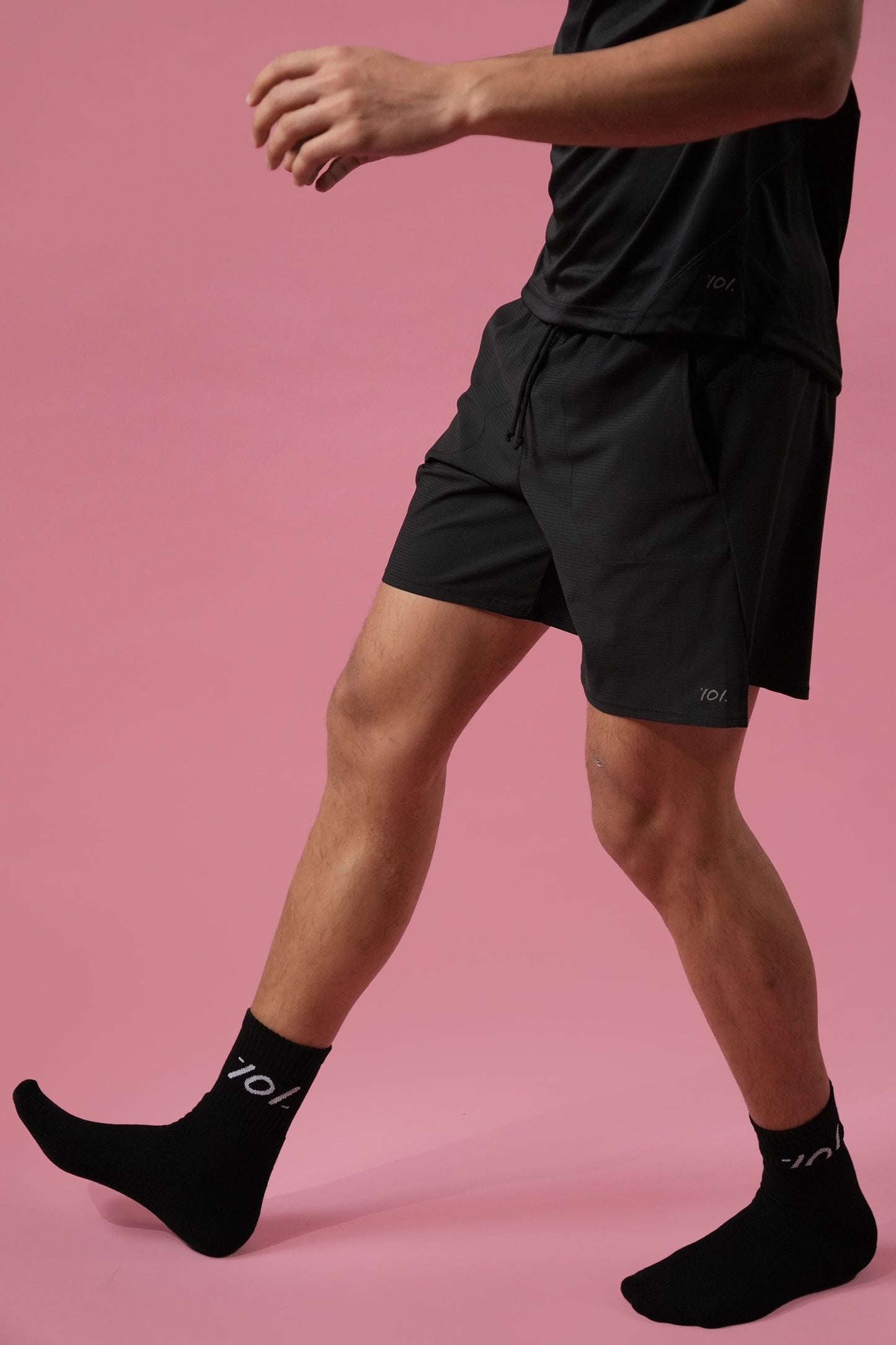 101 Socks (Black)