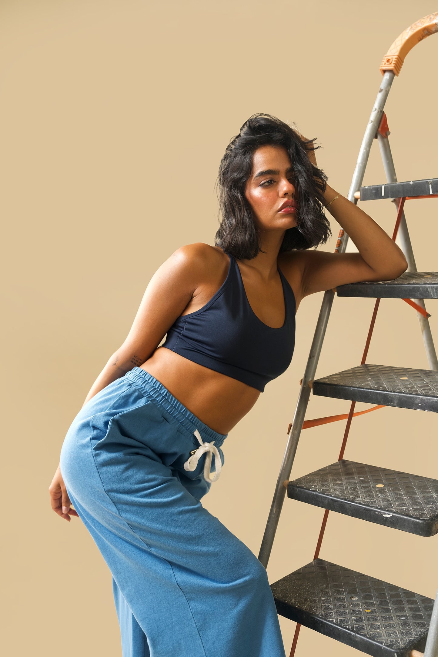 STRAIGHT TRACKPANTS (blue)