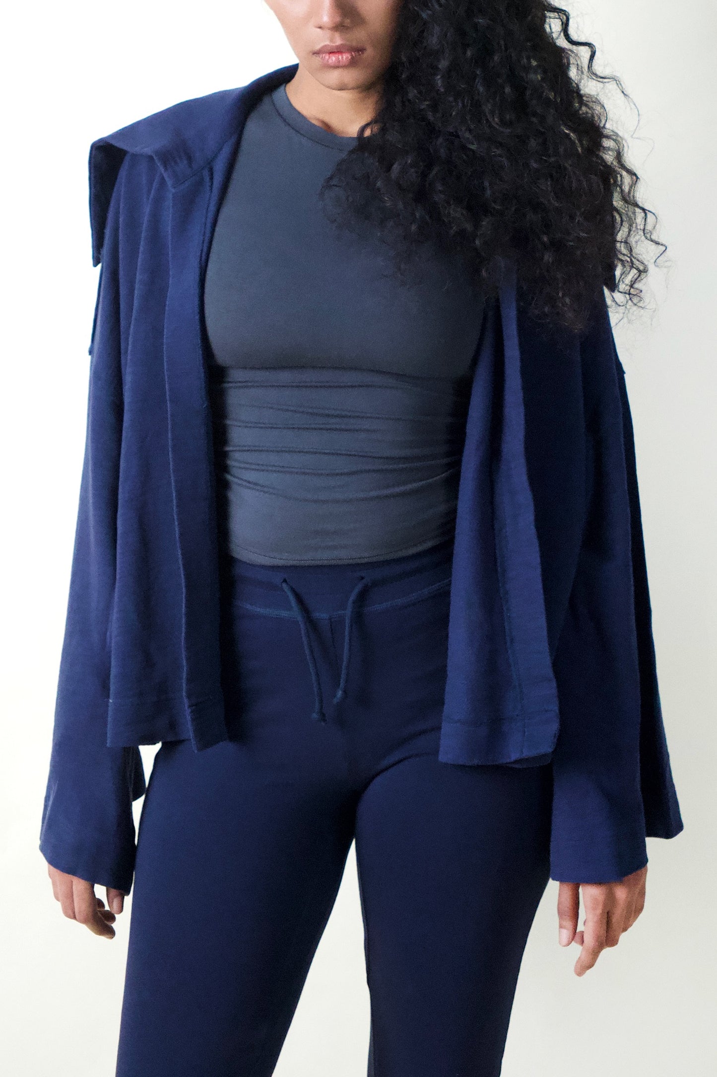 101 THROW (NAVY)