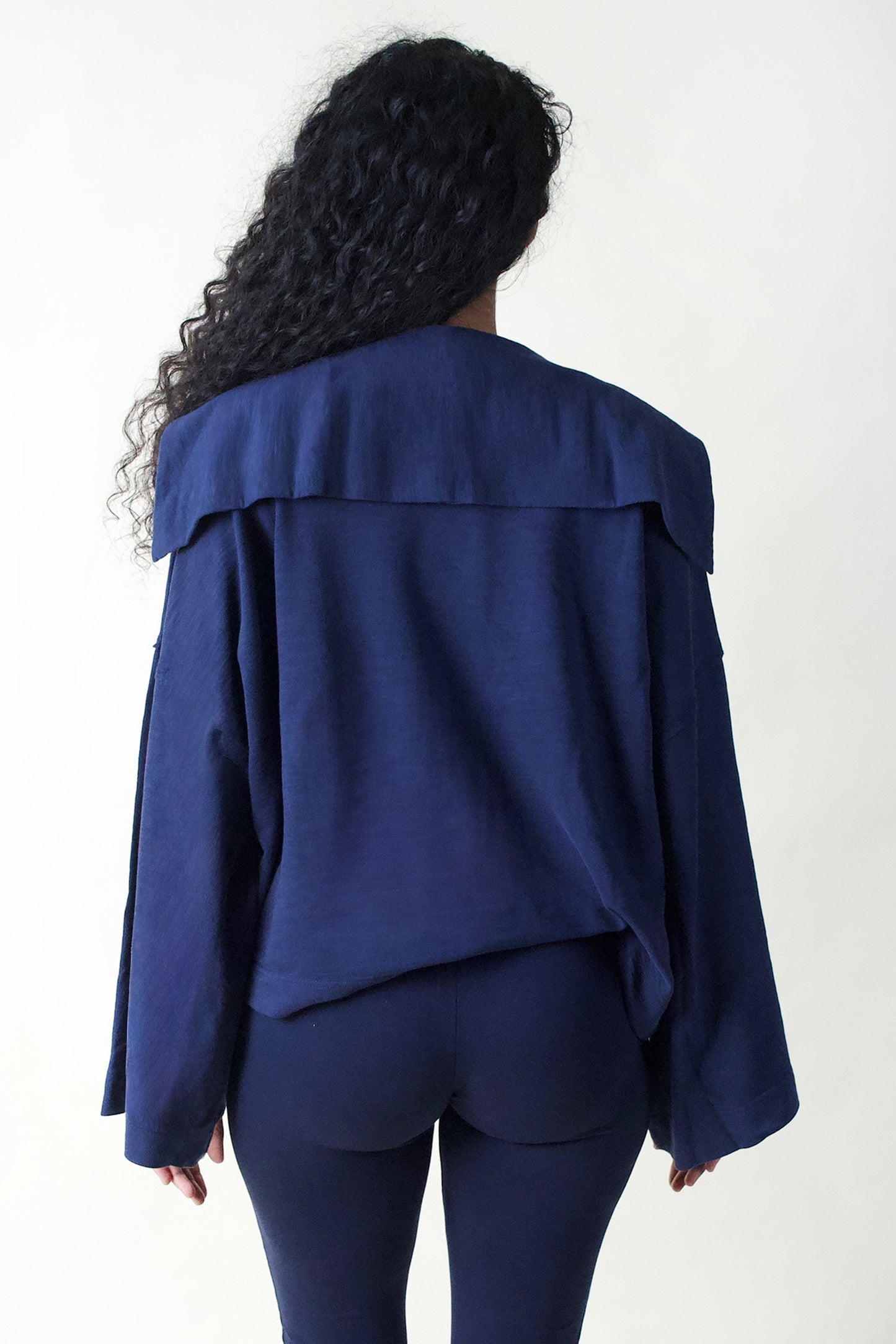 101 THROW (NAVY)