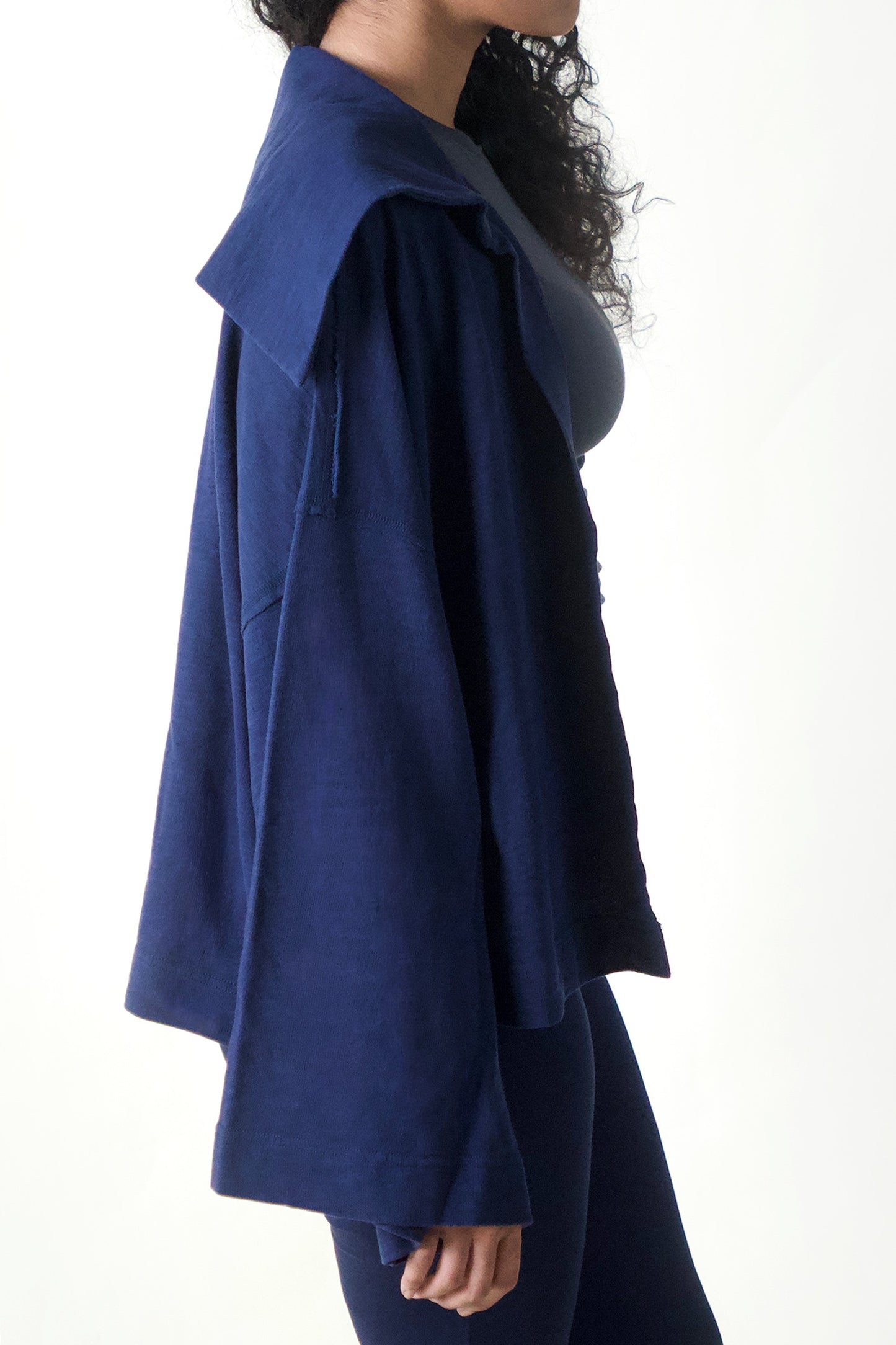 101 THROW (NAVY)