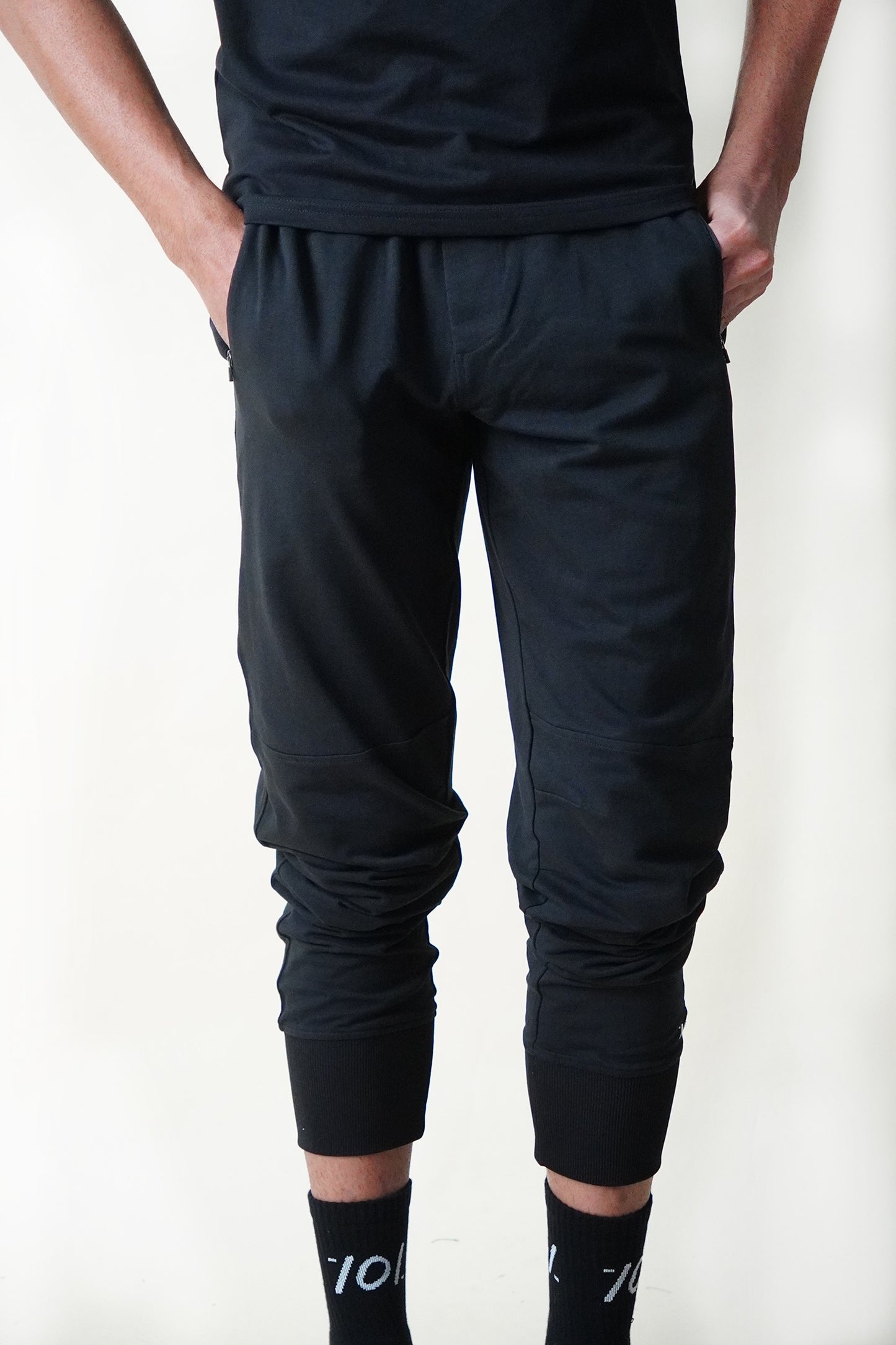 101 COTTON JOGGERS (BLACK)