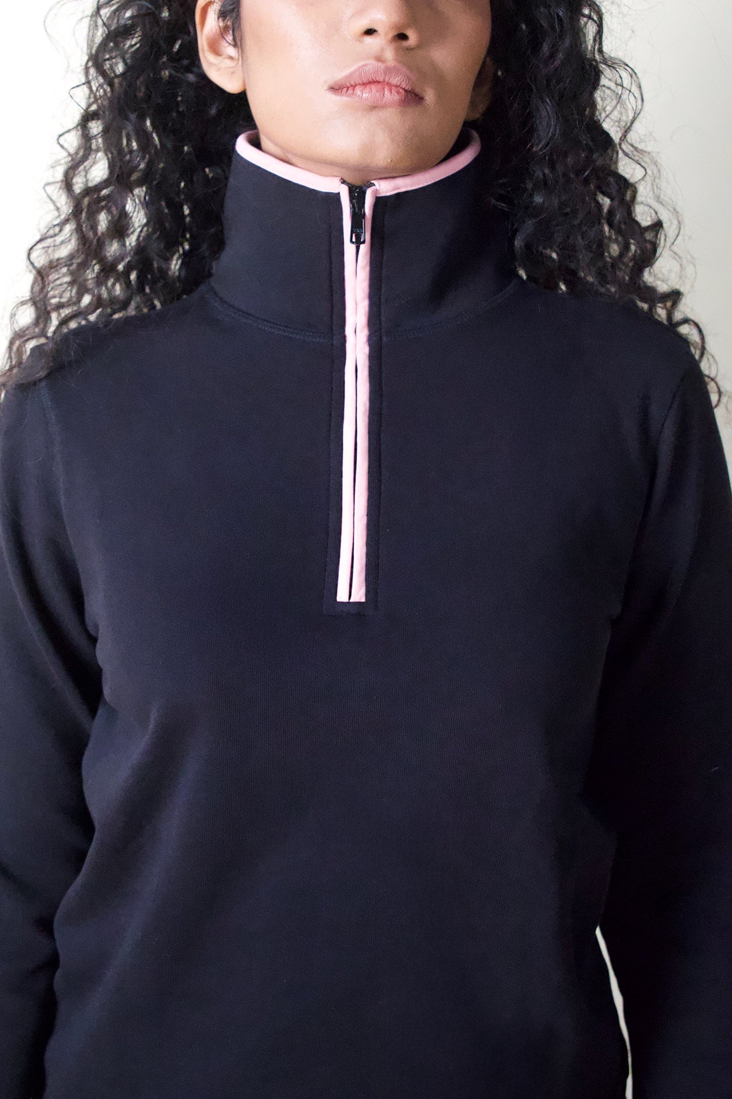 HALF-ZIP SWEATSHIRT (BLACK/PINK)