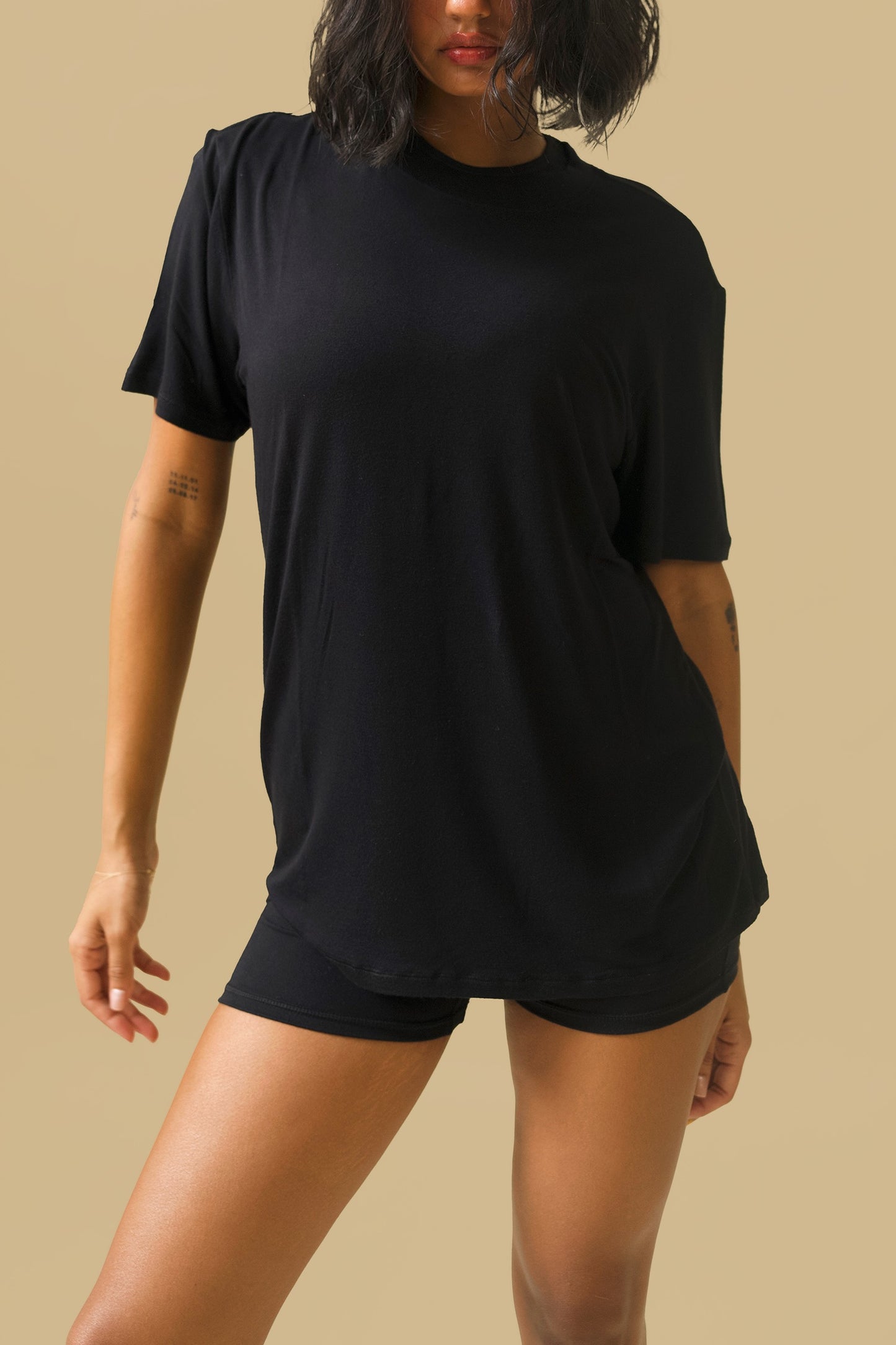 SOFT OVERSIZED TEE (black)
