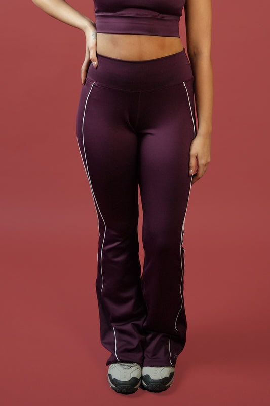 MOTION FLARED TRACKS (PLUM RED)