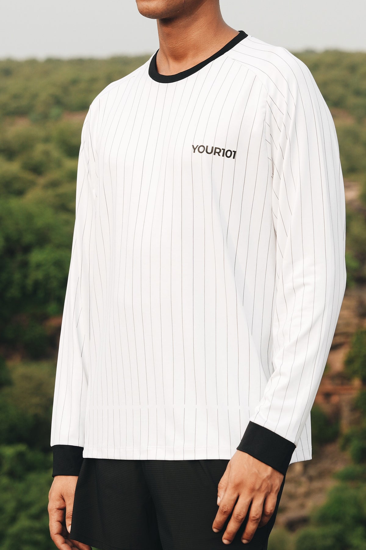 ALWAYS RUNNING TEE L/SLEEVE (White)